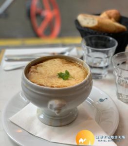 洋蔥湯 Soupe à l'oignon
